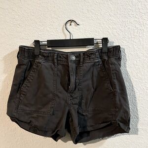 AE low rise Tom girl short. Black. Size 10​​